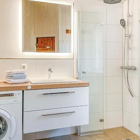 Holiday home Schatzkiste 11 - Dorf 4 O